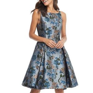 Gal Meets Glam Darren Dress